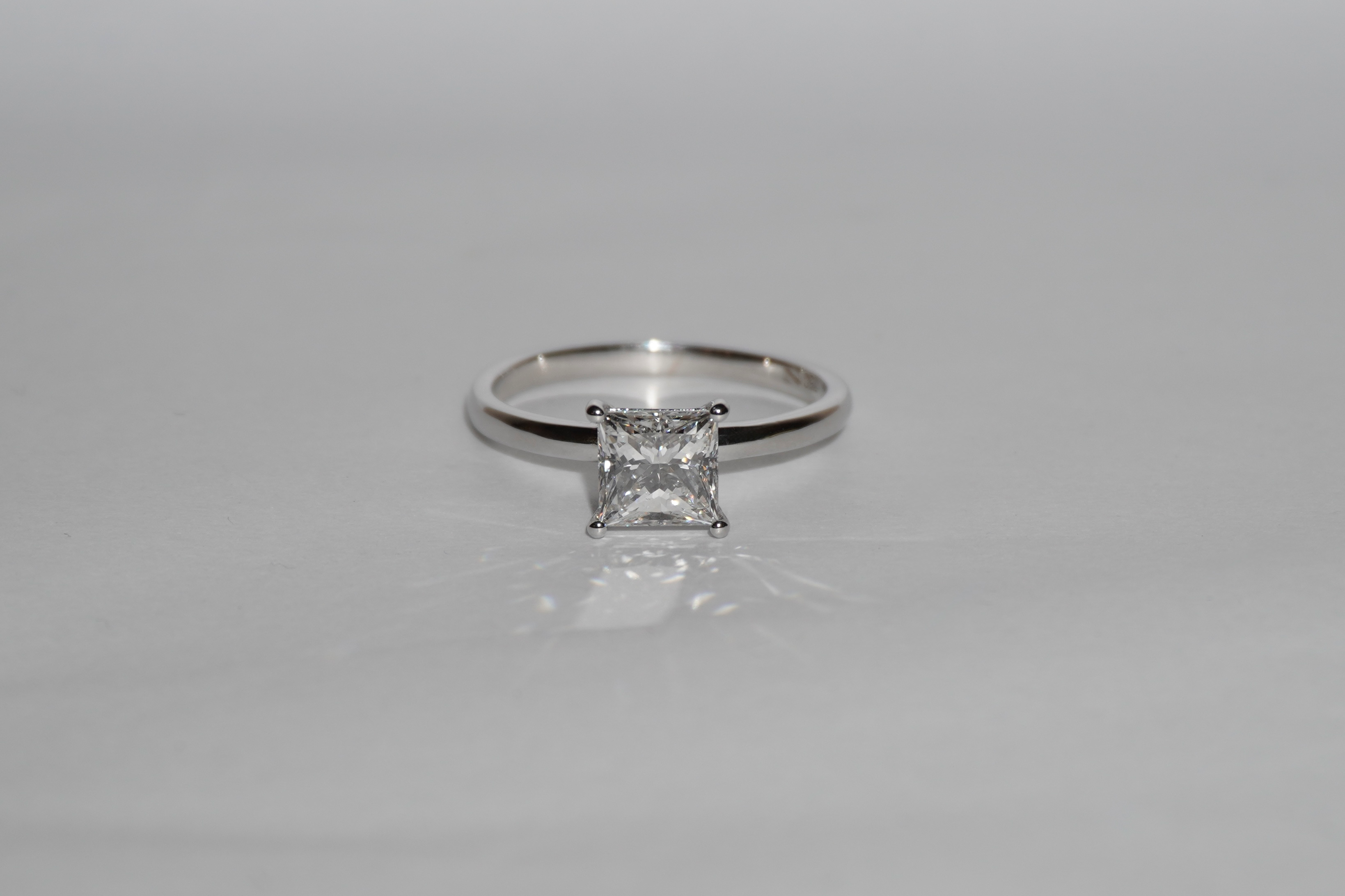 Anel Princess Solitário em Diamante Lab - 1ct