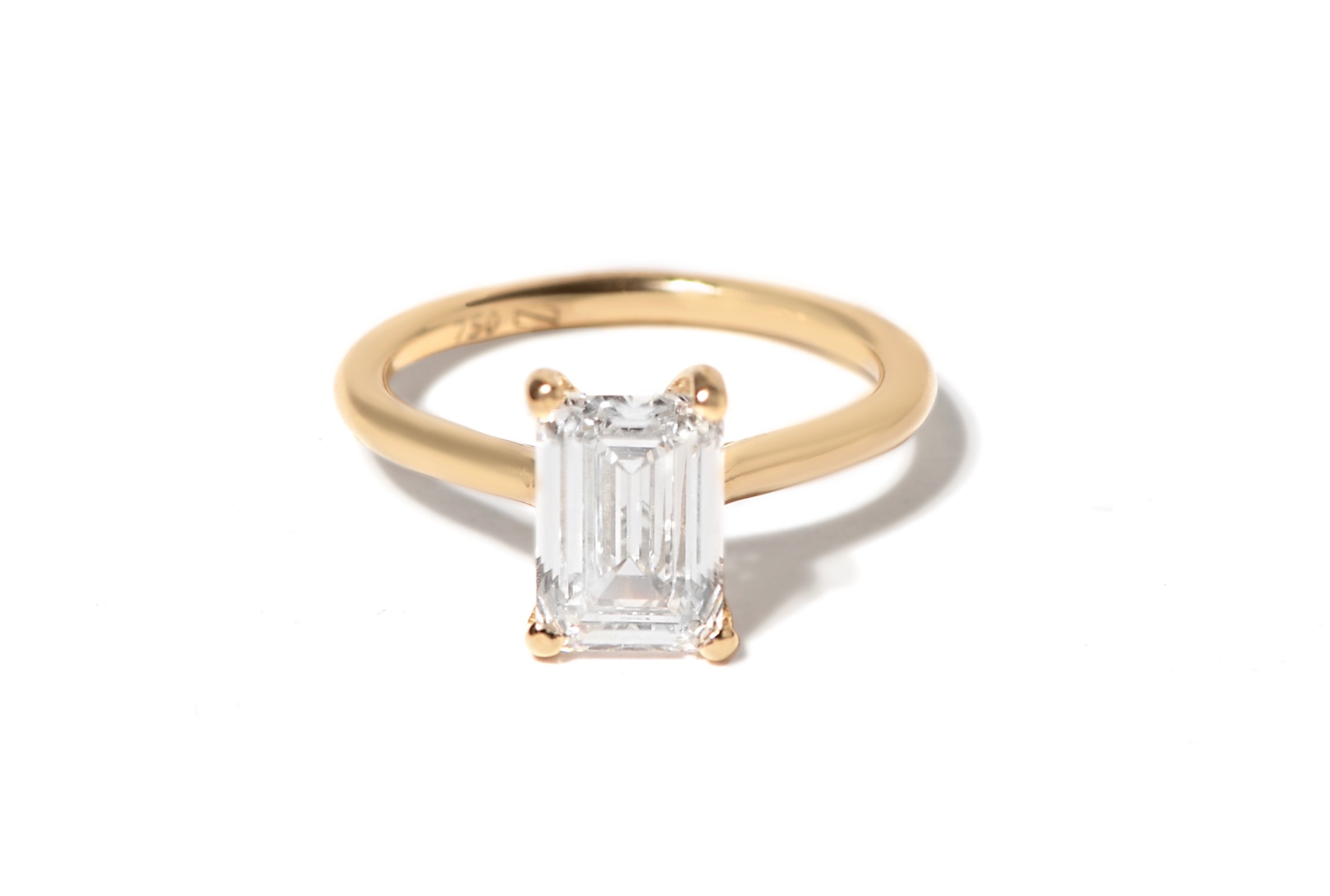 Anel Solitário em Diamante Lab Emerald - 2CT Niliz diamantes