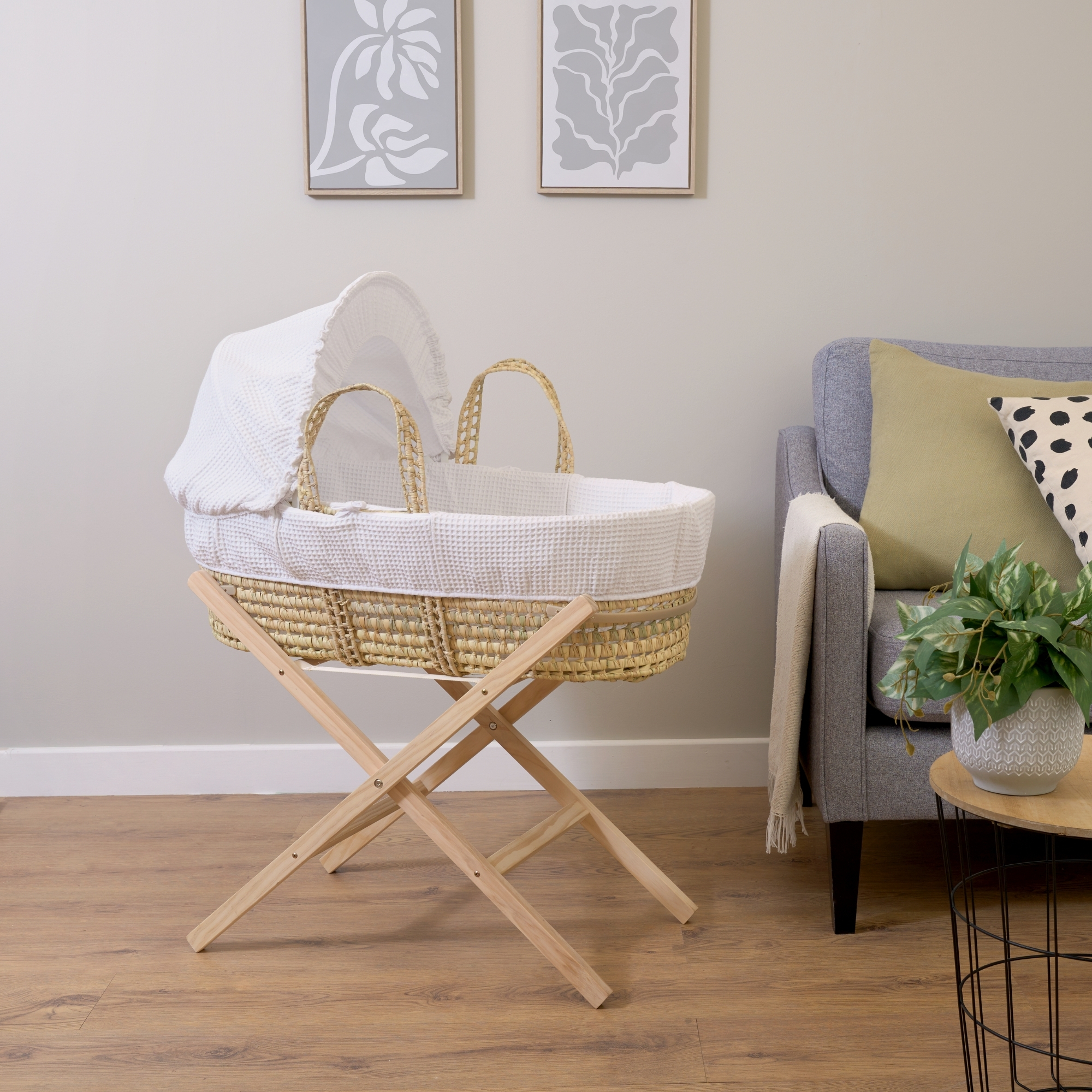 Clair de Lune Palm Moses Basket