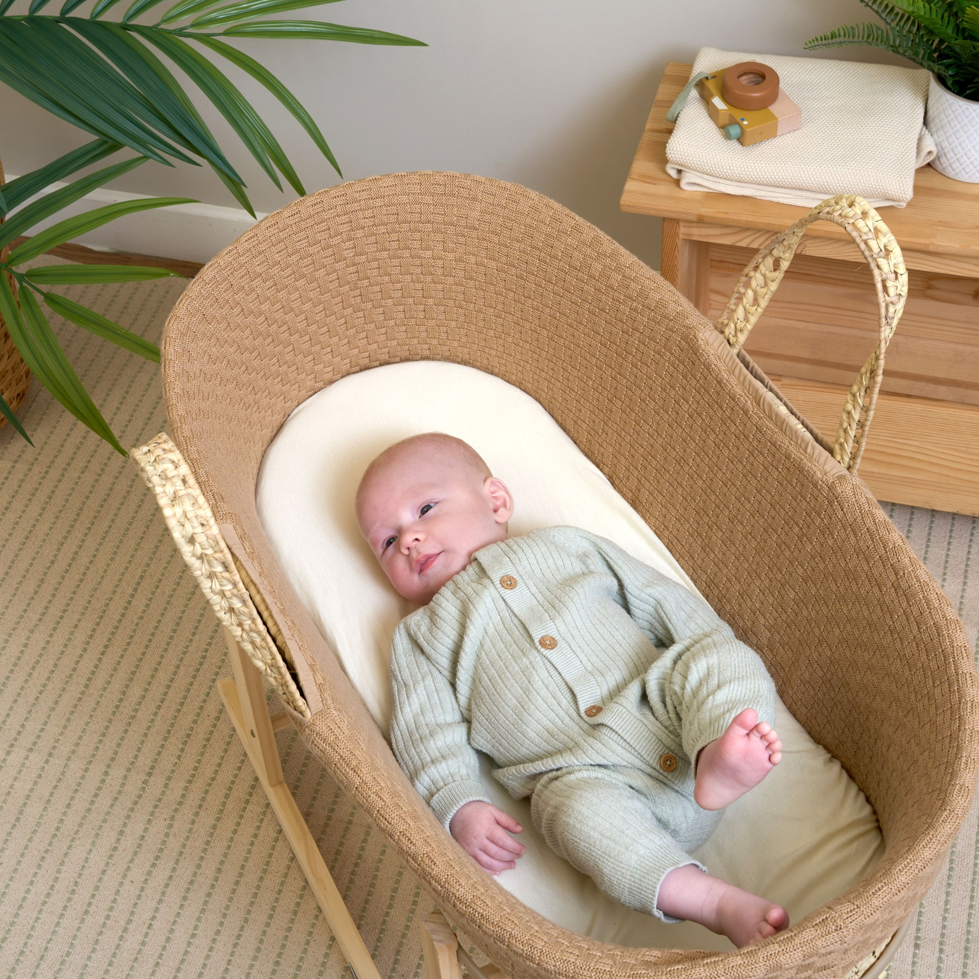 Biscuit Brown Organic Knitted Palm Moses Basket - Clair de Lune UK