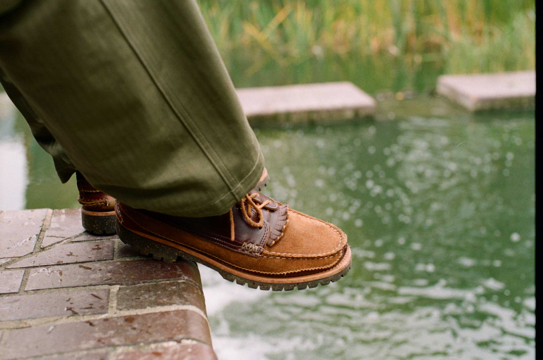 Yuketen Semi Handsewn Maine Guide Ox DB w/Kiltie FO Snuff x G Brown