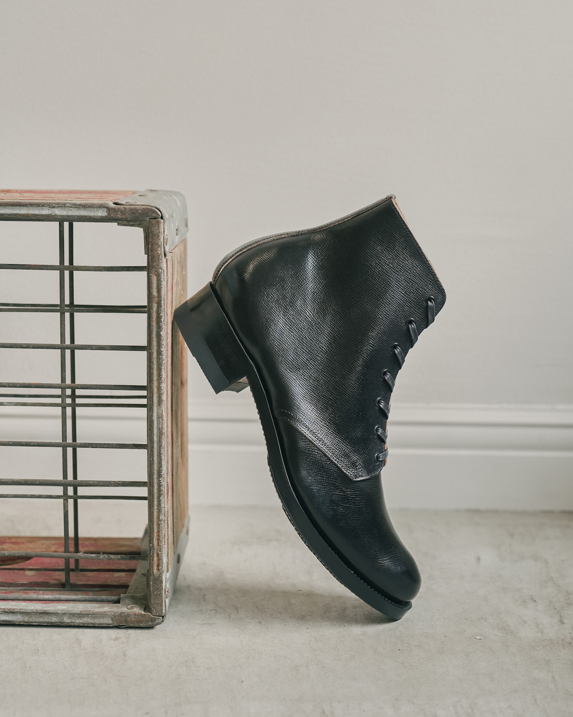 Clinch Cultivate Chukka Boot Black