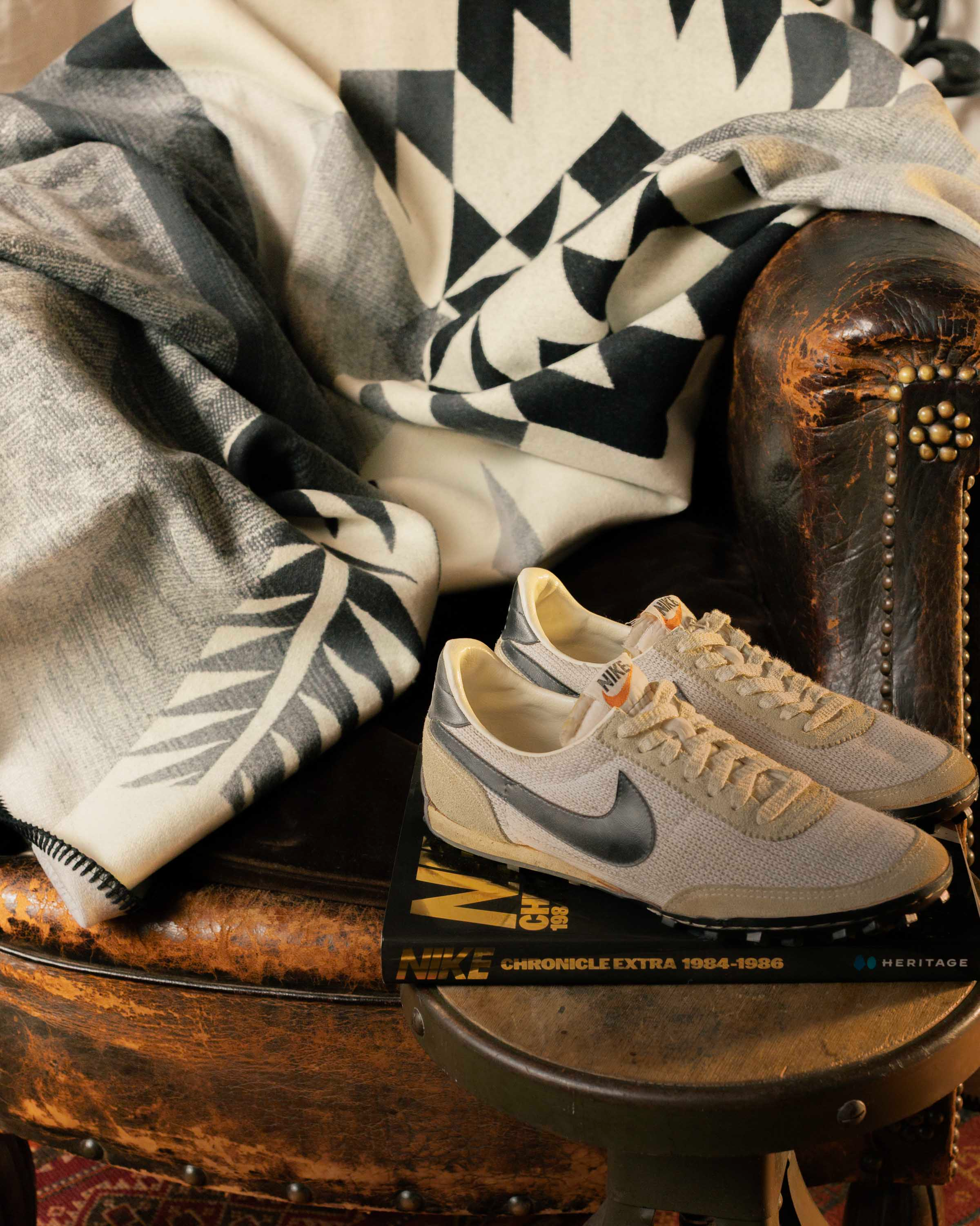 Pendleton Nike Robe Blanket (ACIF) Black