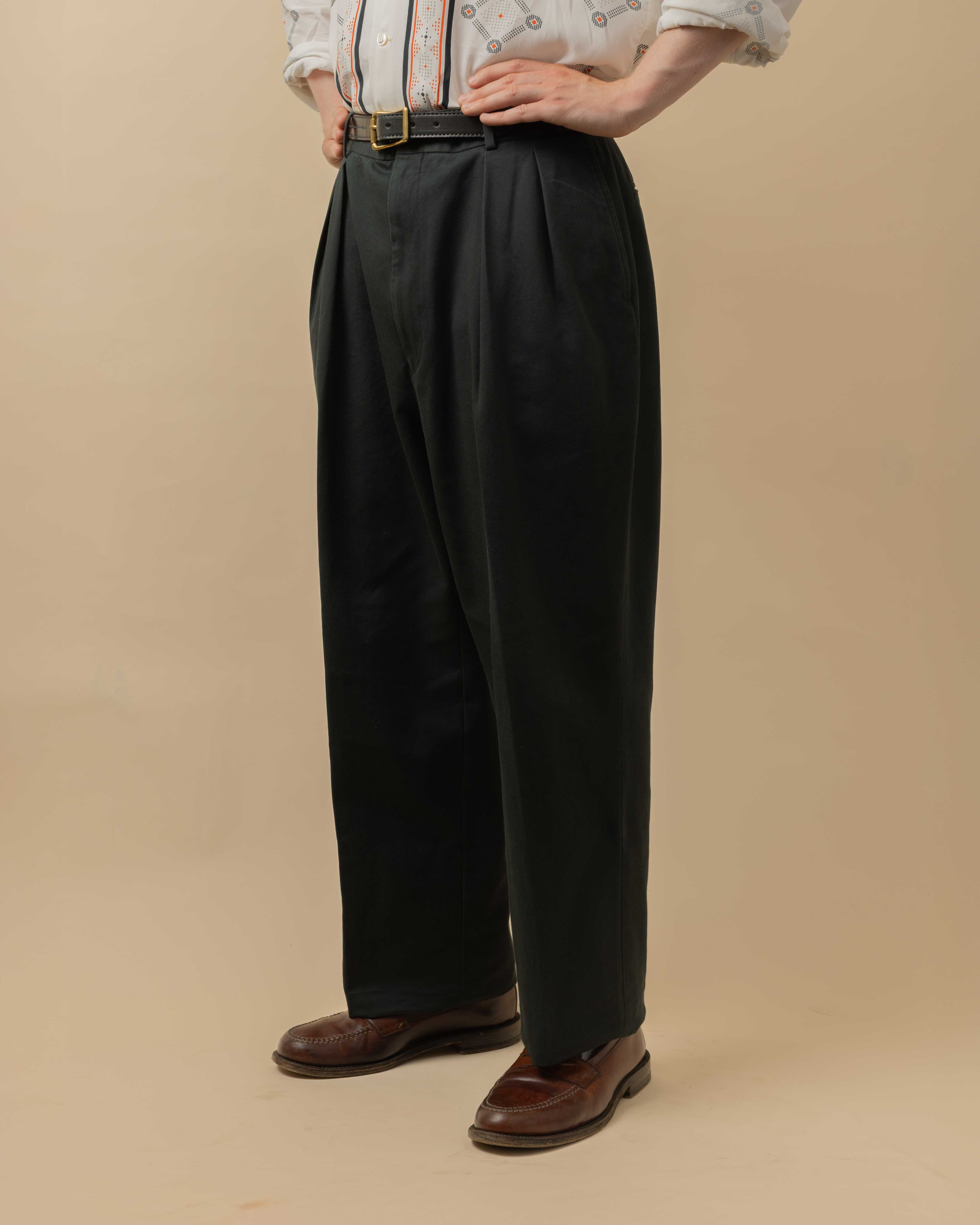 NEAT Standard Chino Charcoal - Clutch Cafe