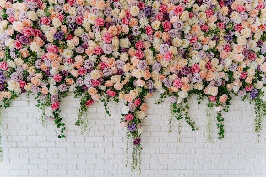 Tips on How to Set Up a Portable Flower Wall Backdrop CV Linens