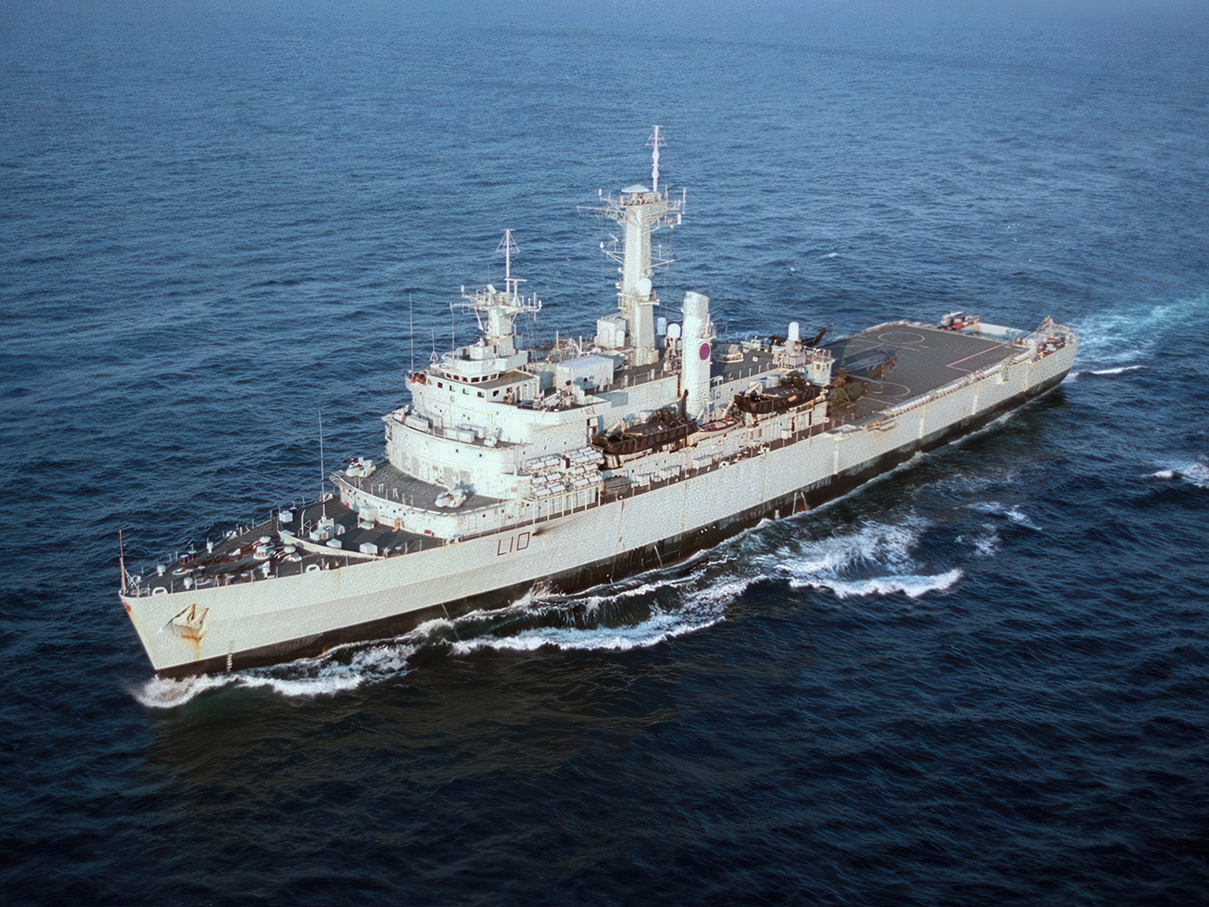 HMS Fearless photo prints