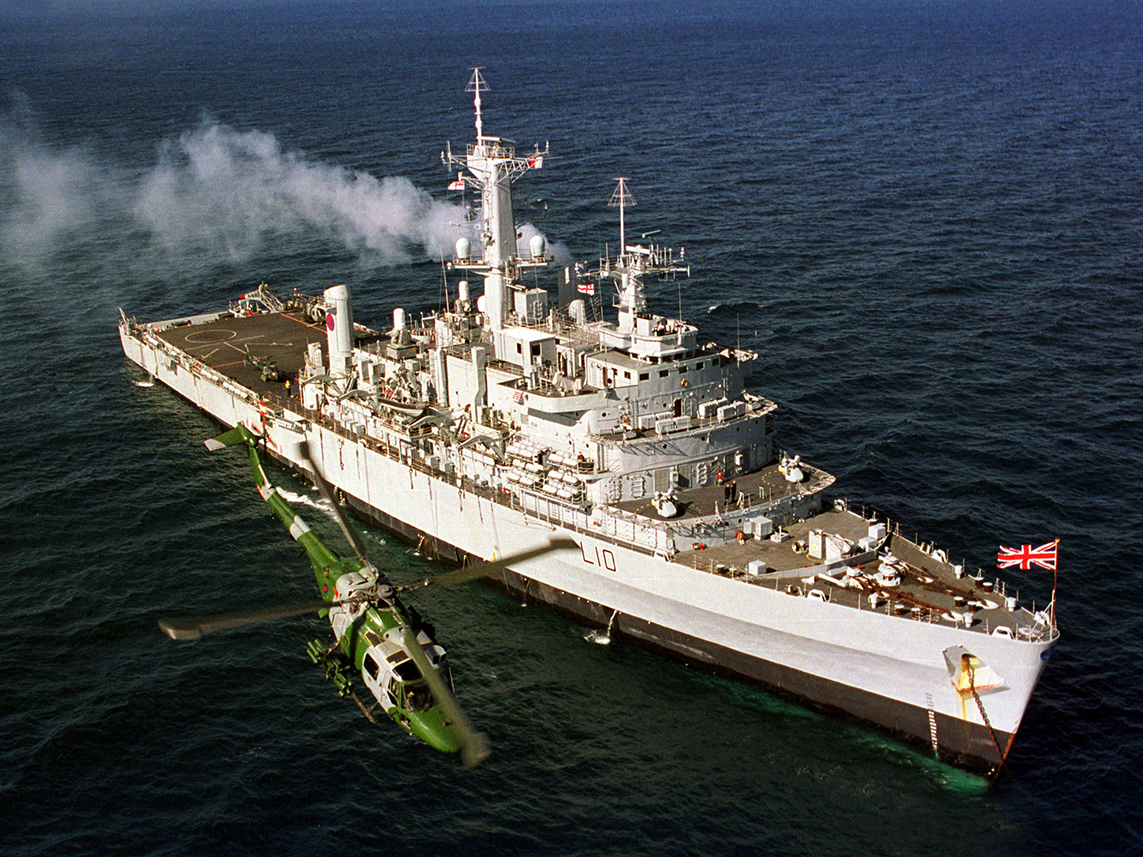 HMS Fearless photo prints