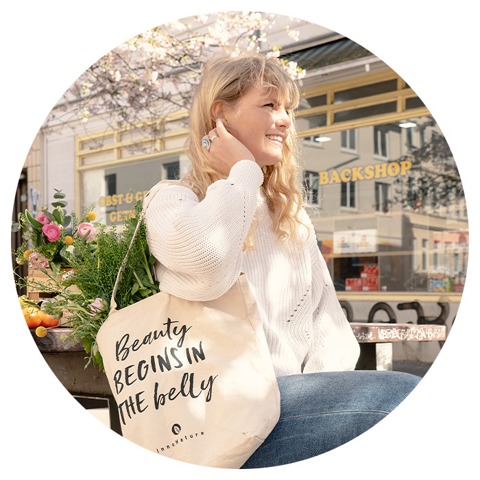 Julia beim Shopping