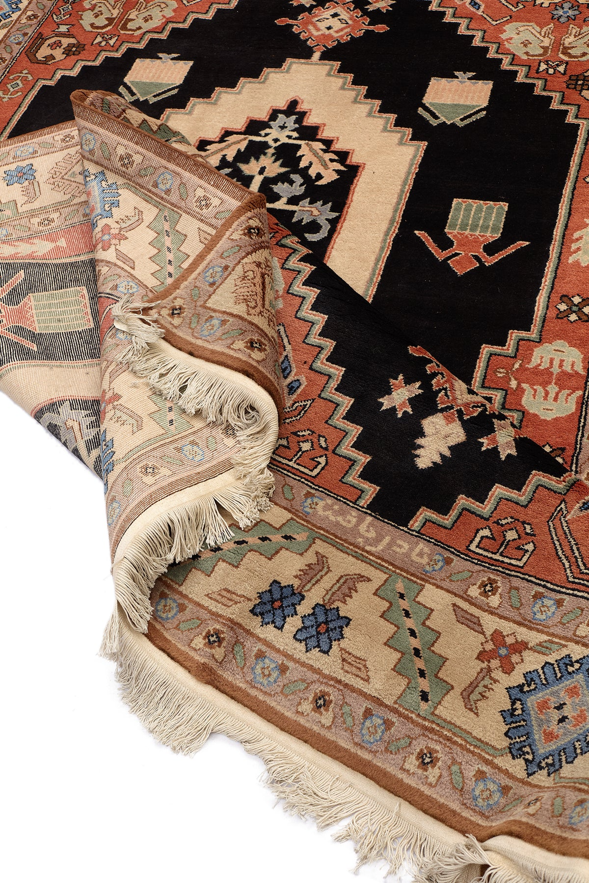 Alfombra artesanal de lana y seda con diseño persa