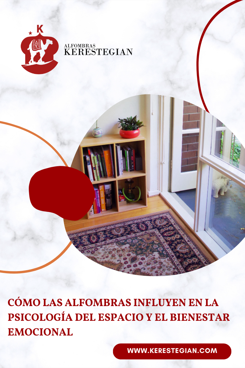 Mujer relajada sobre alfombra suave en sala acogedora