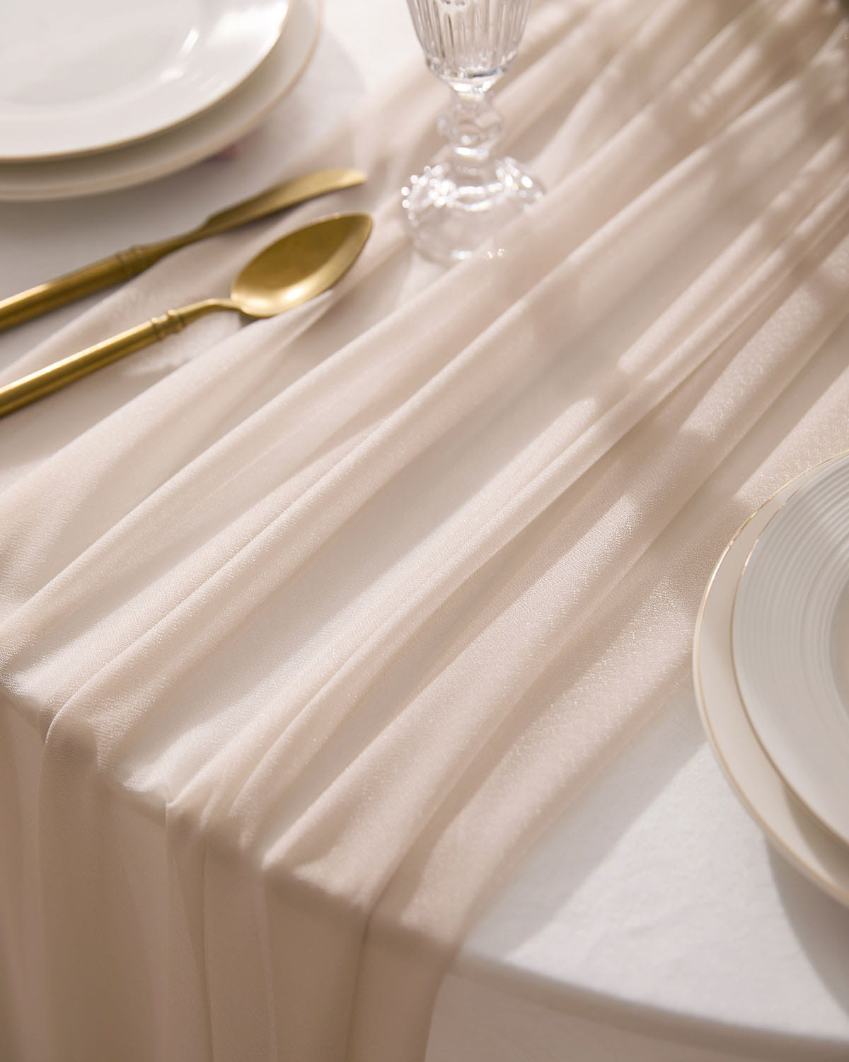 Romantic Sheer Table Runner 29" w x 14ft in Dusty Rose & Cream