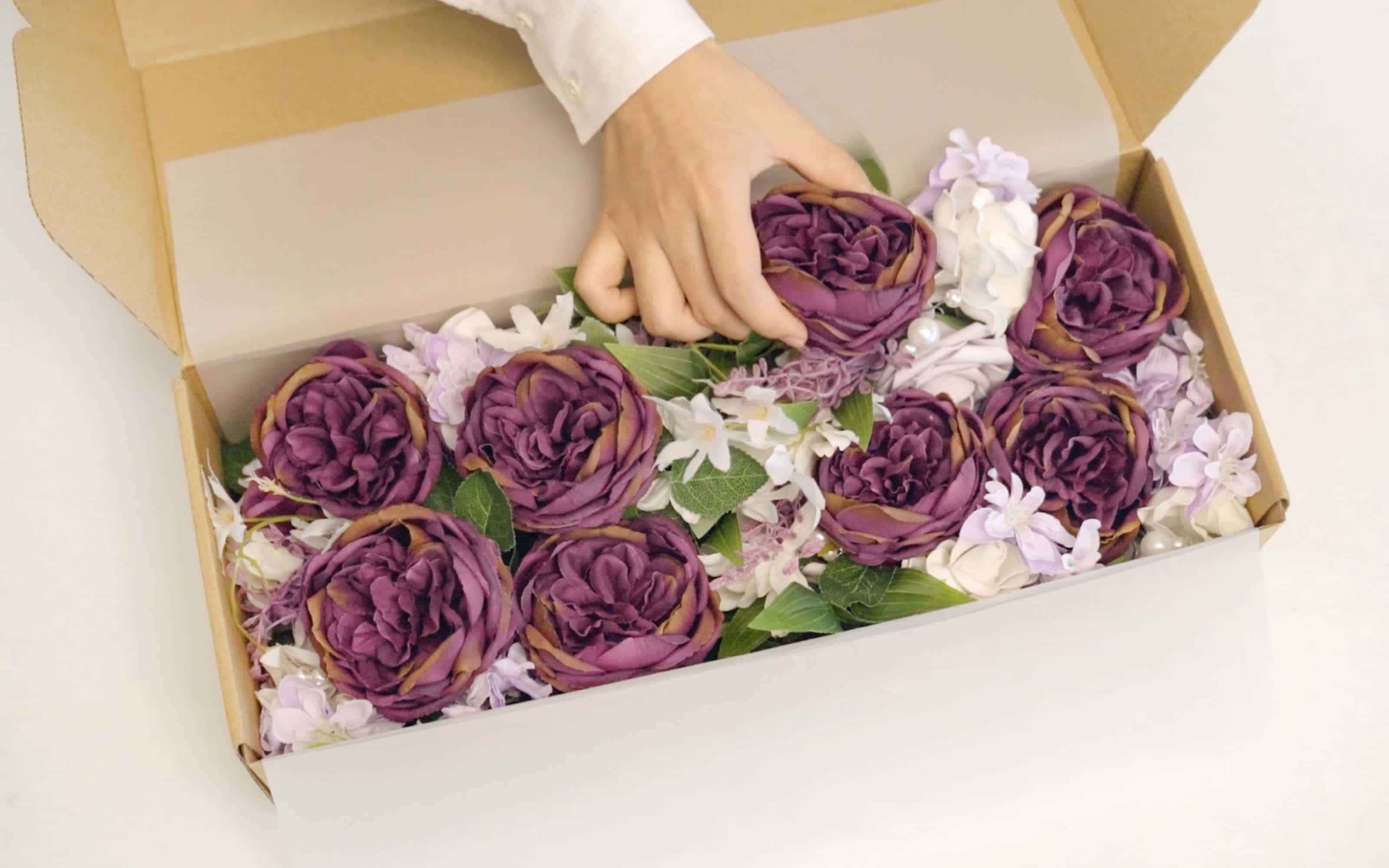 Wedding Aisle Decoration Pew Flowers in Lilac & Gold