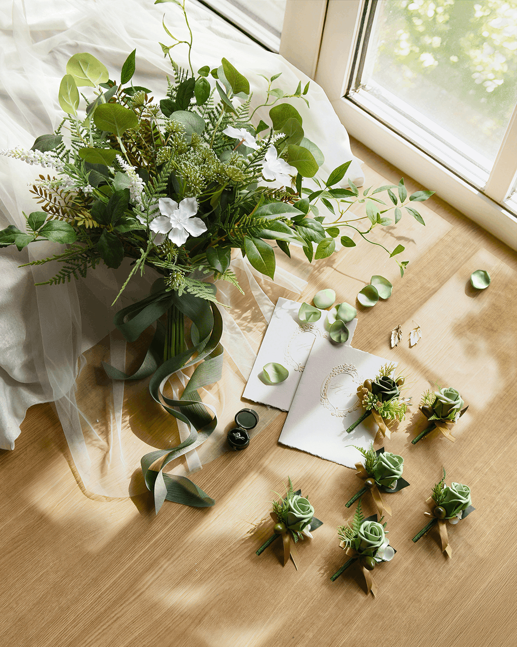 Boutonnieres in Forest Green & Gold
