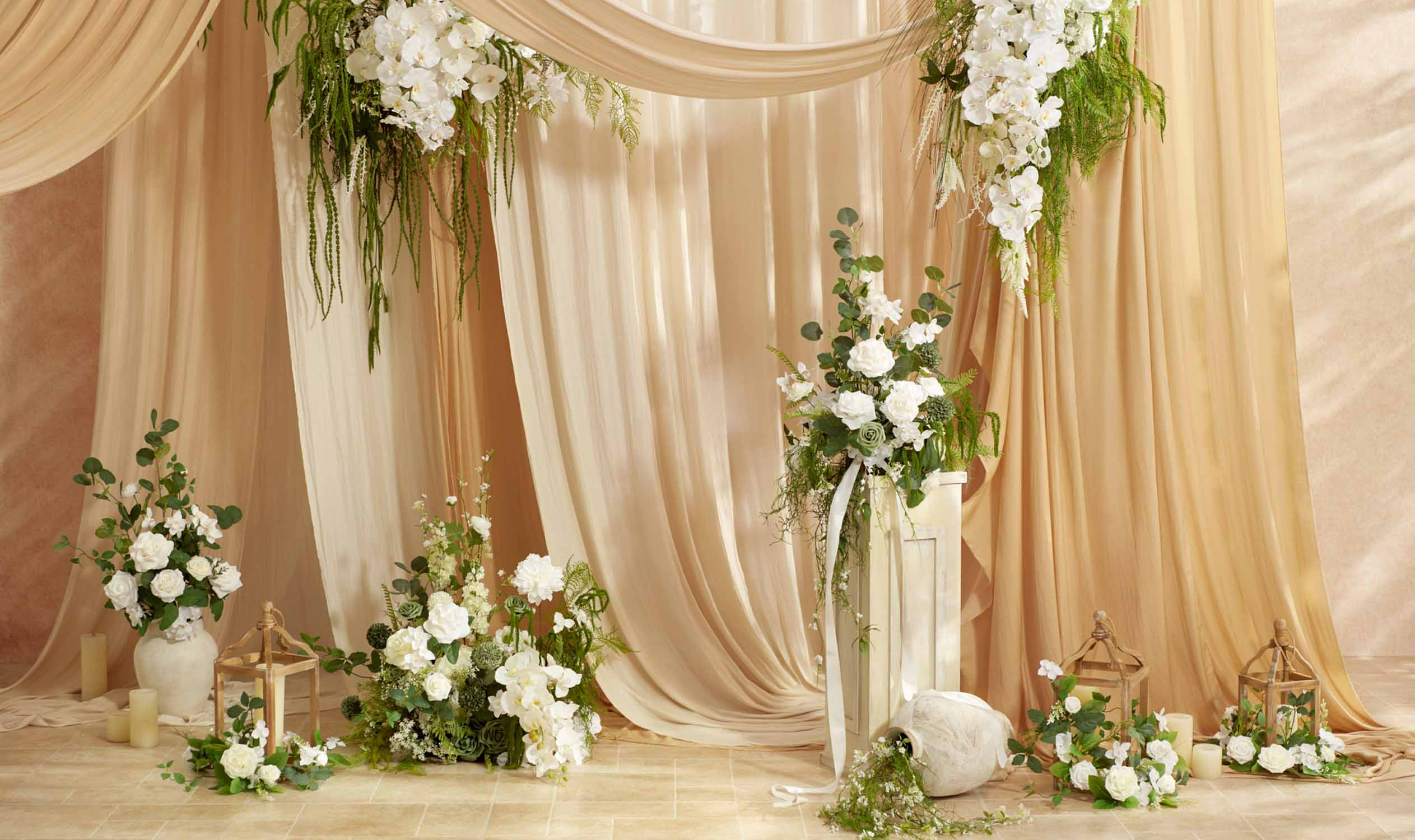 Golden Glow Lyocell Velvet Tablecloth