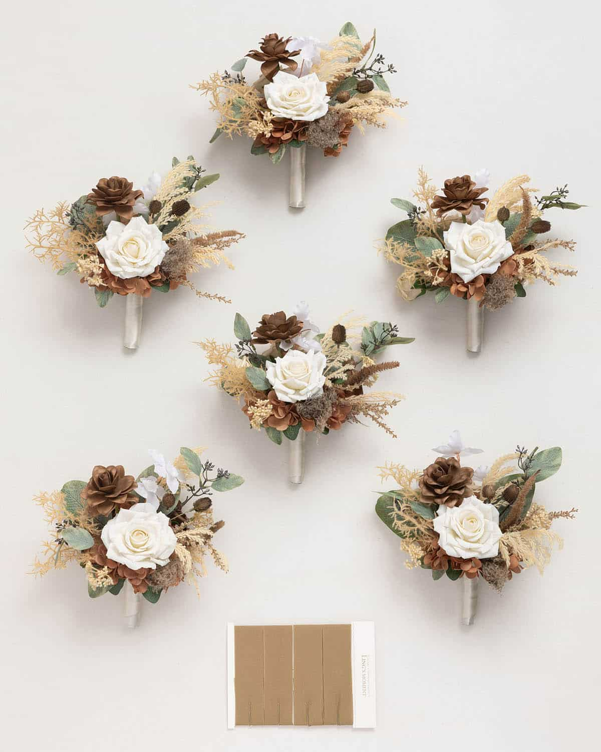 Bridesmaid Posy in Earth Brown & Beige