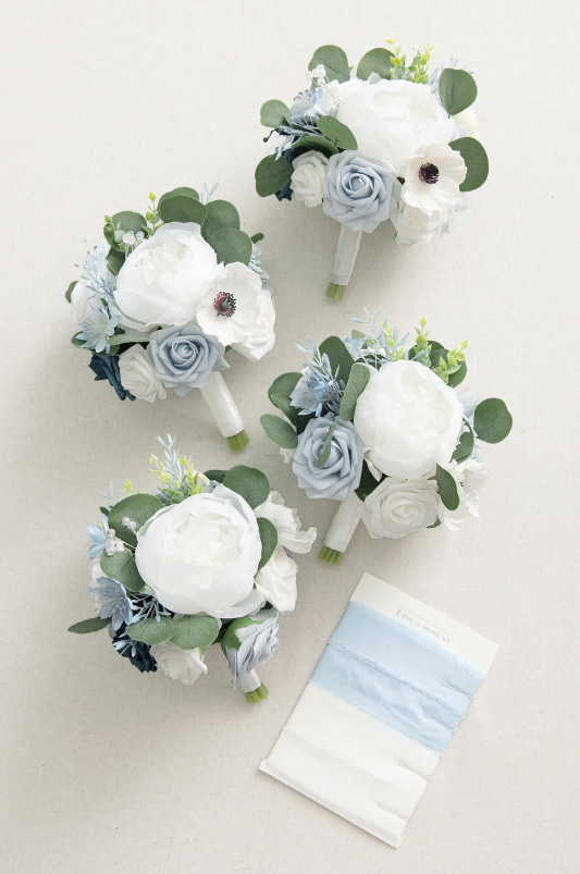 Maid of Honor & Bridesmaid Bouquets in Romantic Dusty Blue