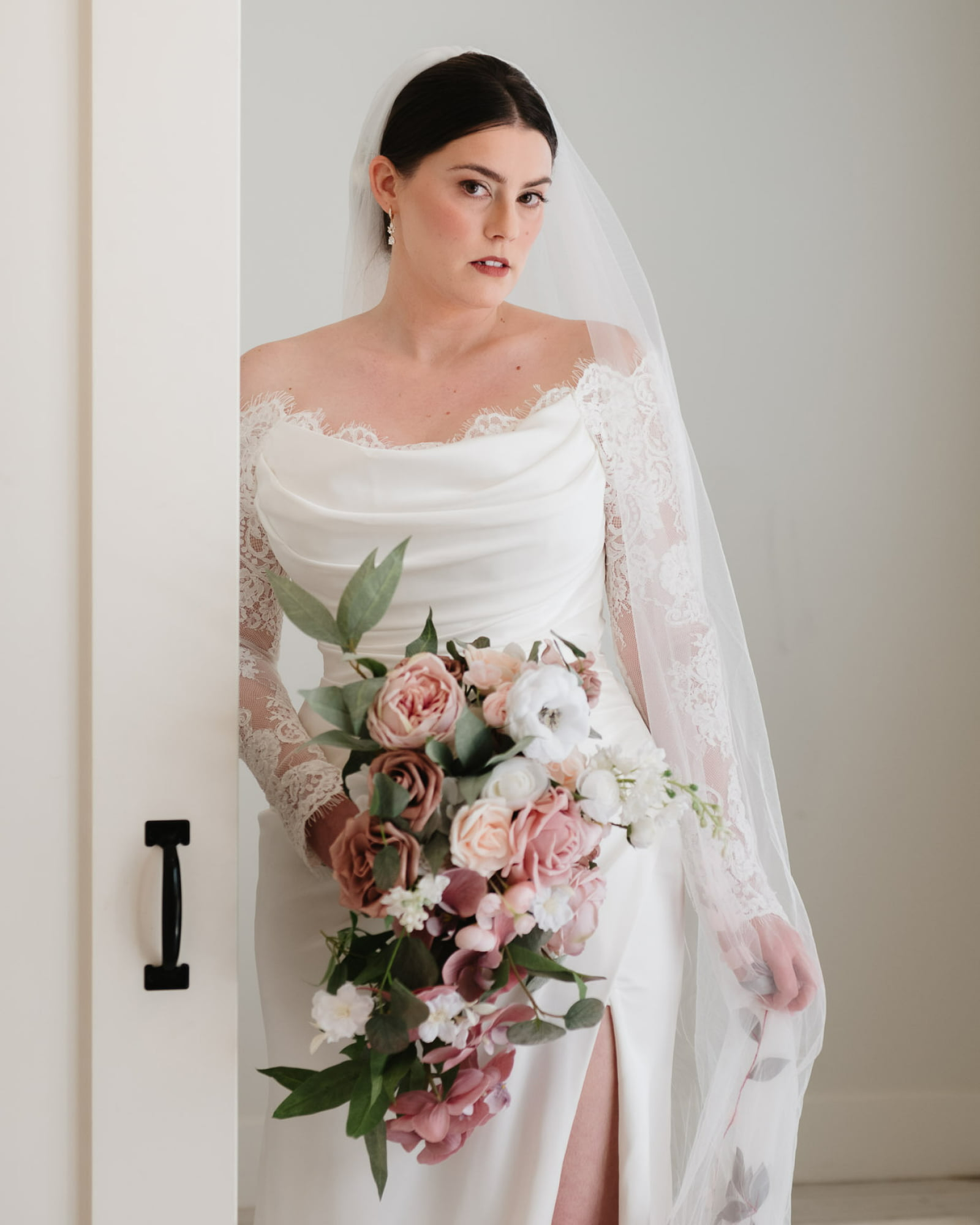Bridal Bouquet in Dusty Rose & Cream