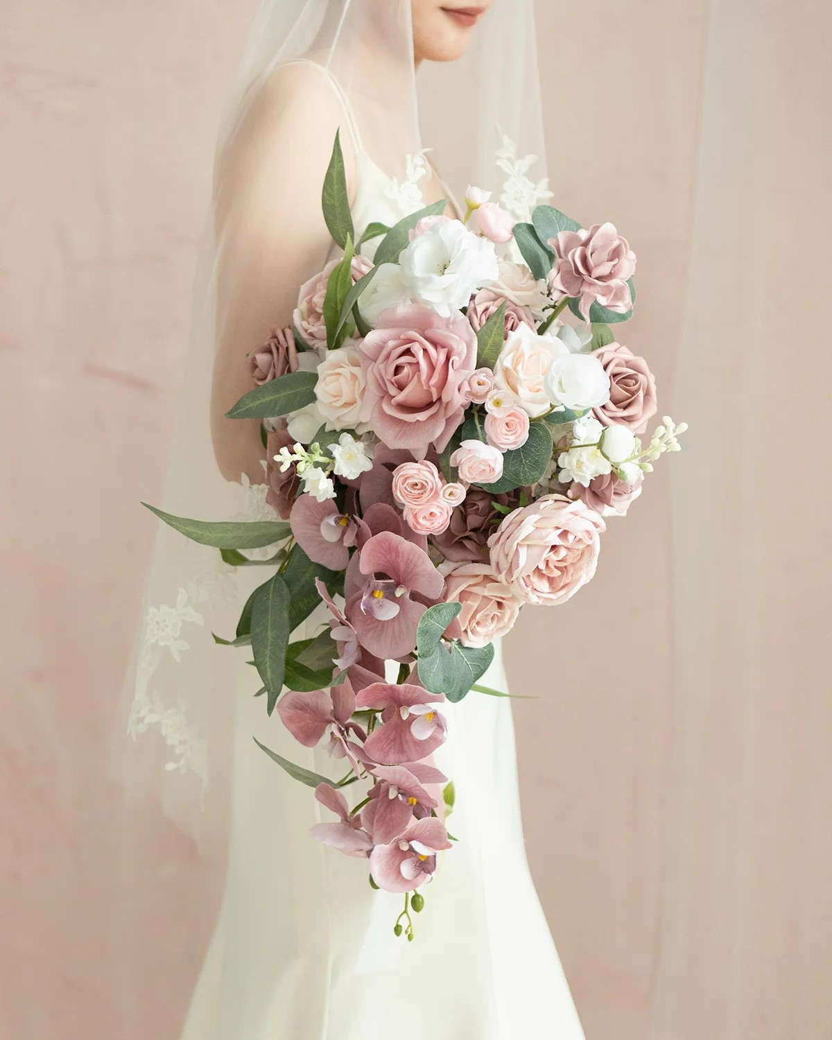 Bridal Bouquet in Dusty Rose & Cream
