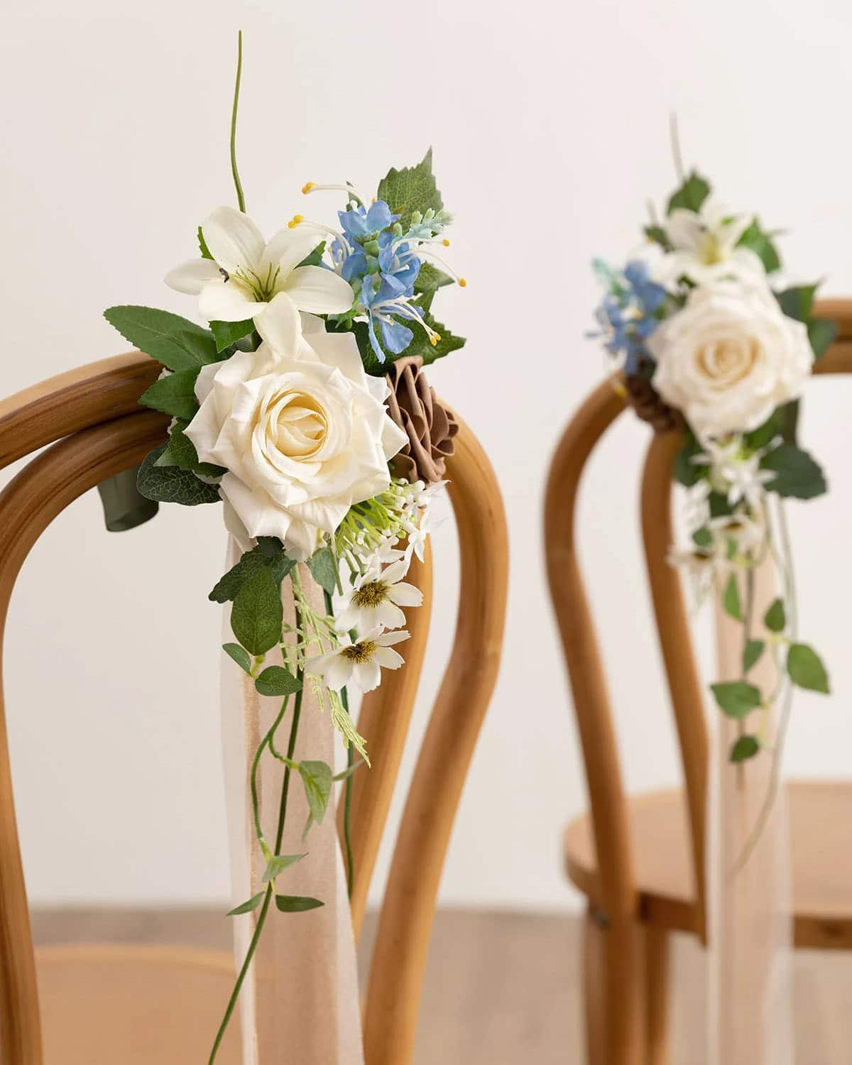Aisle & Chair Decor in Tawny Beige & Earth Brown
