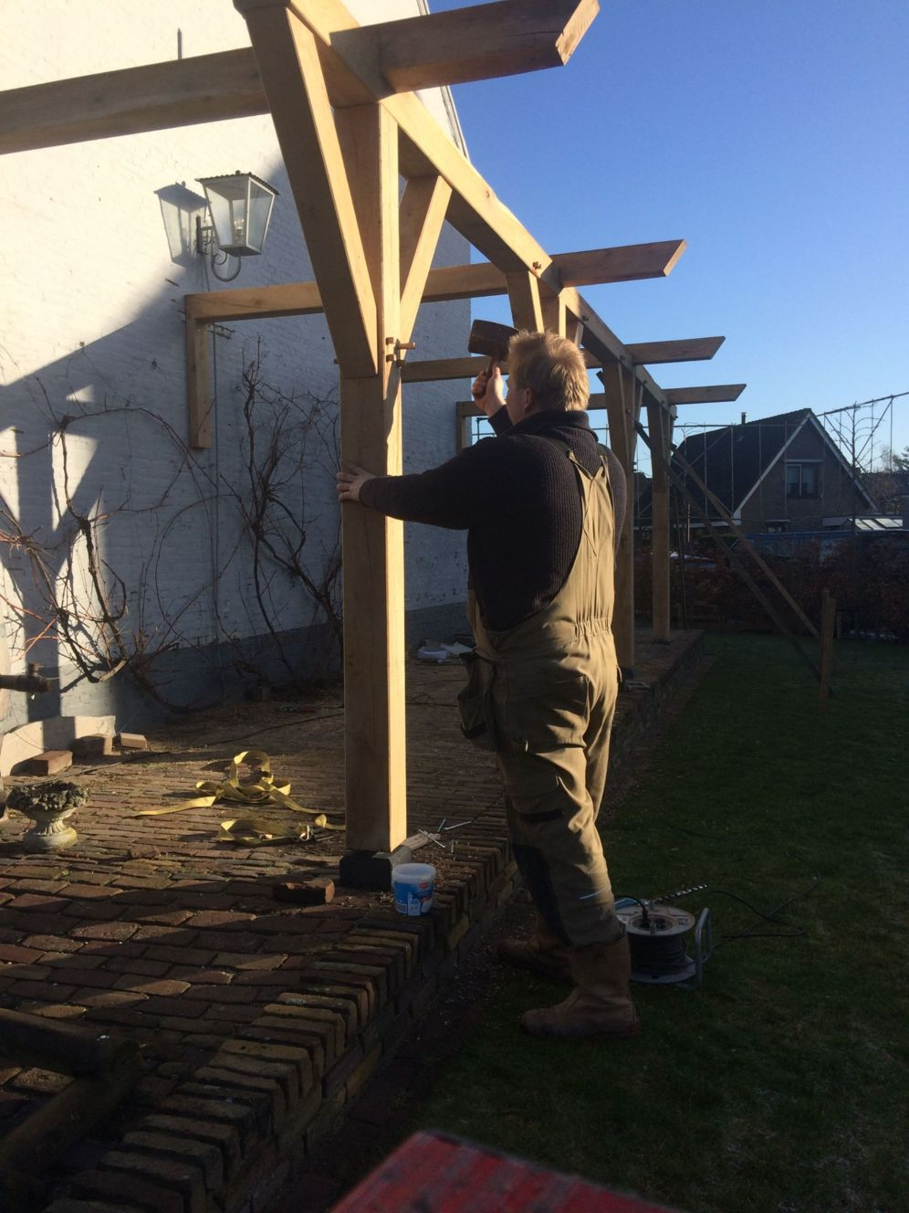 eikenhouten pergola