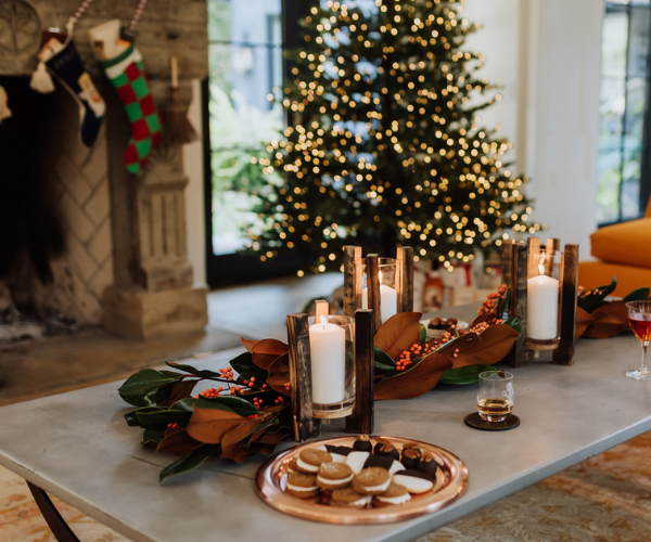 Pappy Van Winkle inspired home & bar for the Holiday Season