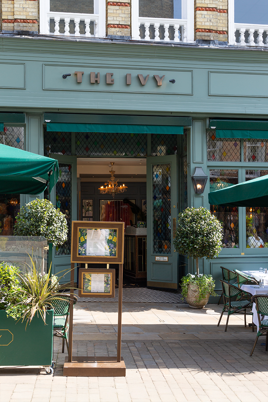 Quorn Stone Winchester Showroom Out and About The Ivy