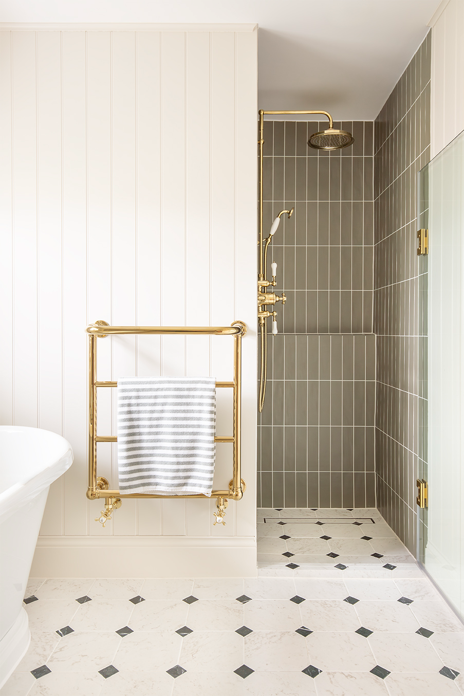 Berrittini Manoir Marble Effect Porcelain Flooring