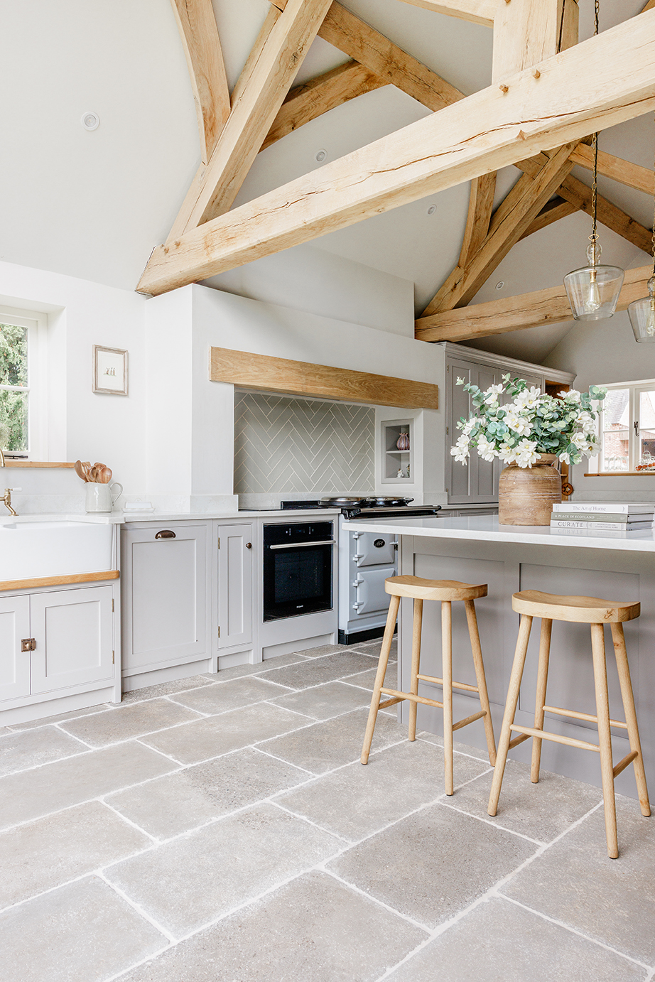 Clermont Gris Aged Tumbled Limestone Kitchen Tiling in Farmhouse style Kitchen