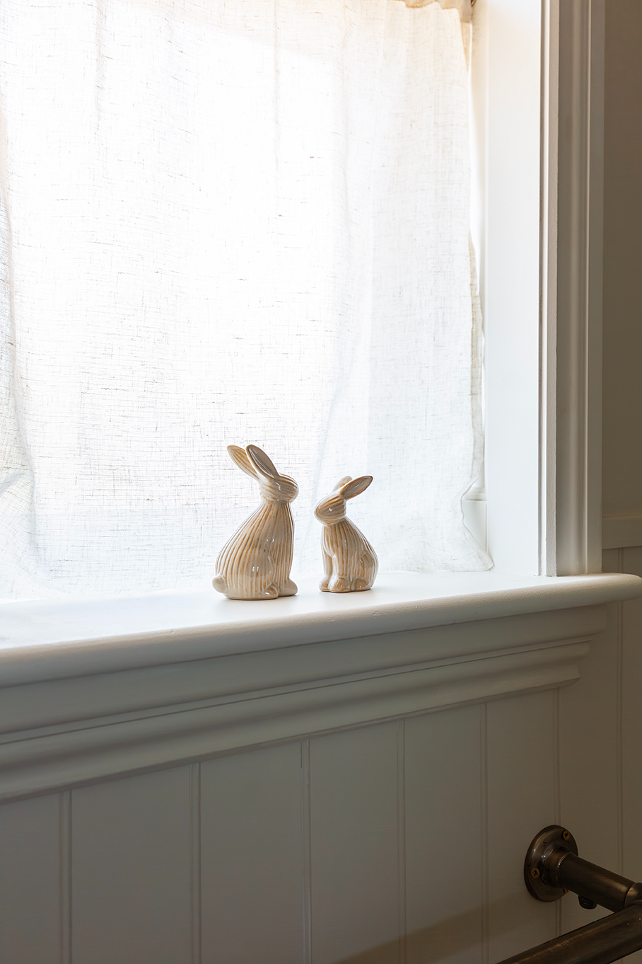 Hoppy Home Rabbit Styling Parisian Manoir