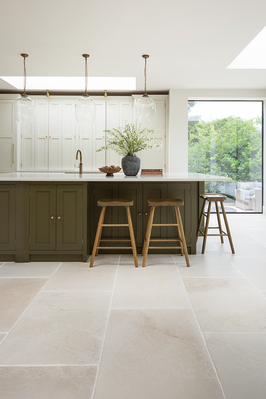Dorchester Aged White Stone Effect Porcelain Flooring