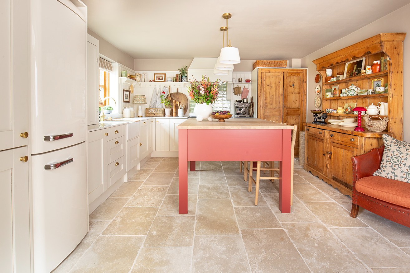 Sorrento Aged Tumbled Limestone Kitchen Floor
