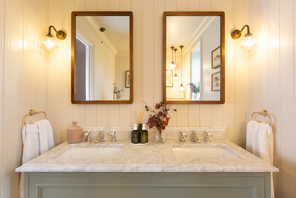 Dijon Tumbled Herringbone Tile