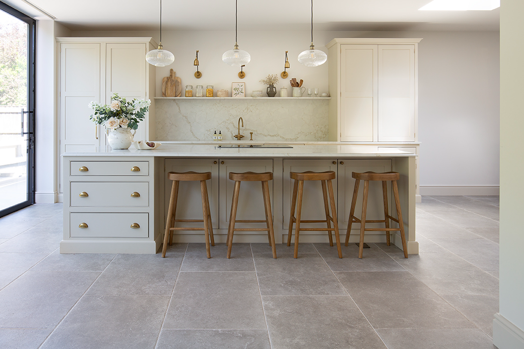 Dijon tumbled herringbone tiles