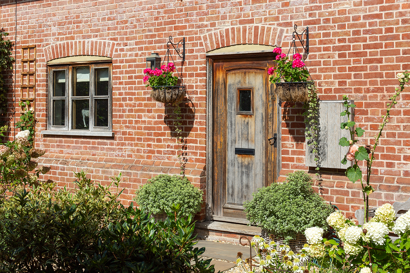 Sorrento Aged Tumbled Limestone Shoot Cottage
