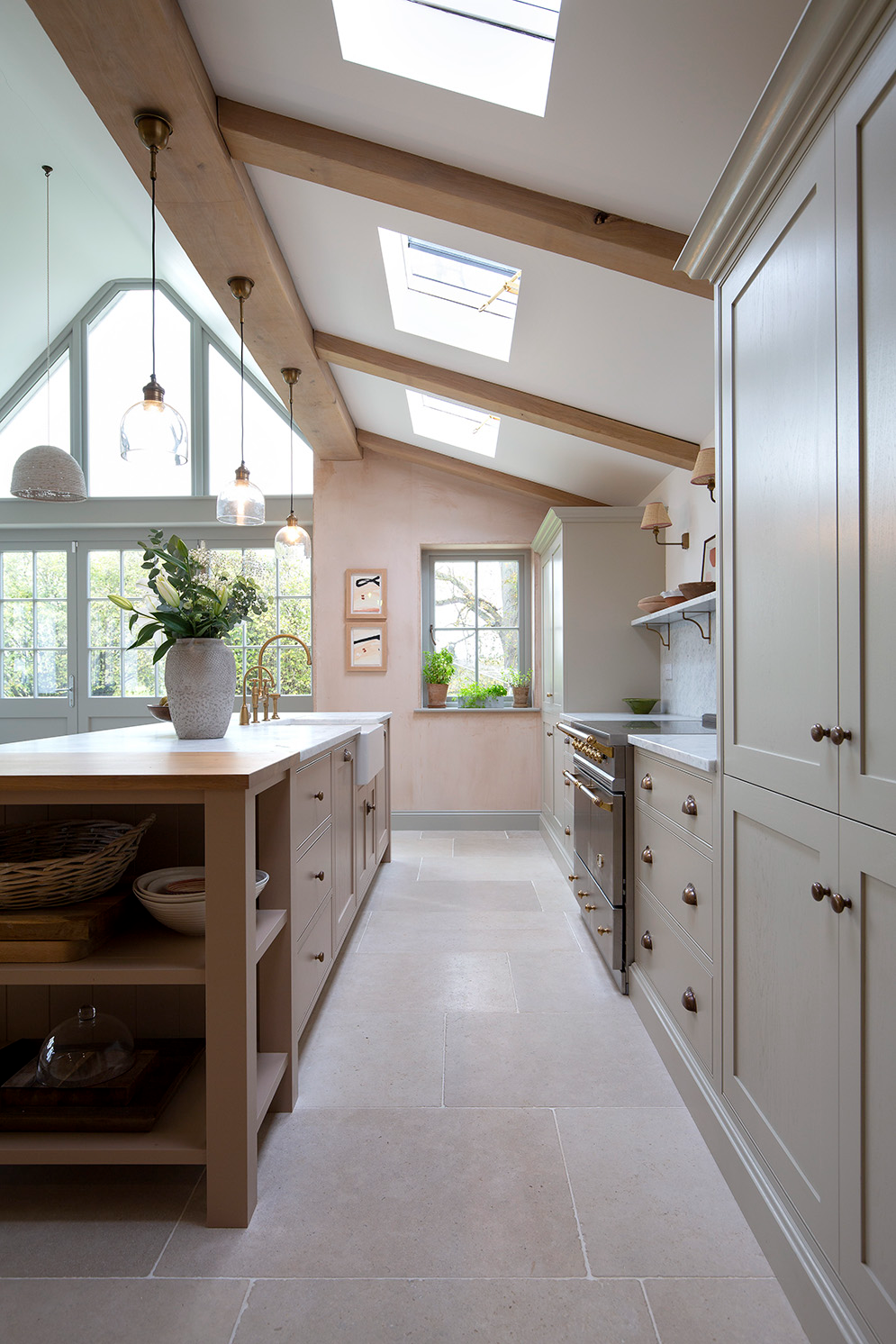 Versailles Softly Aged Limestone Tiles