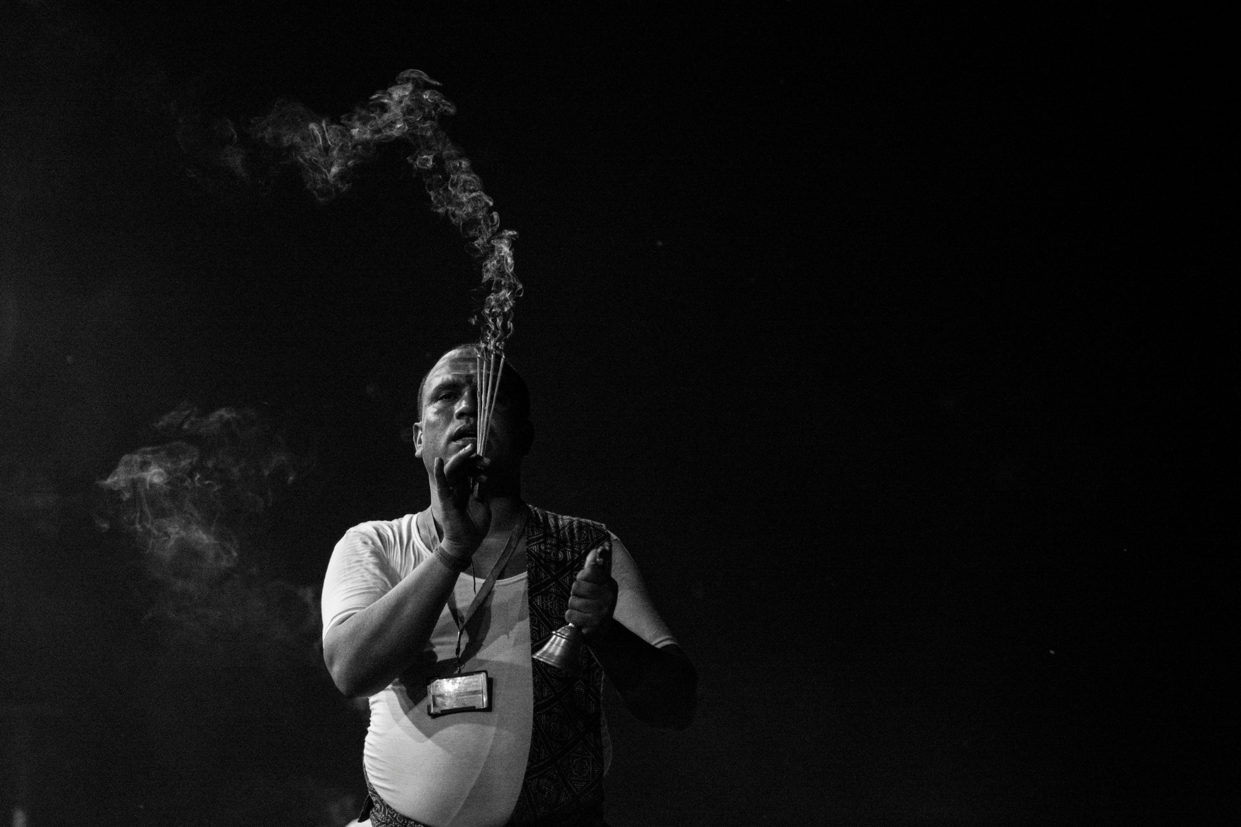 Oud Smoke Incense